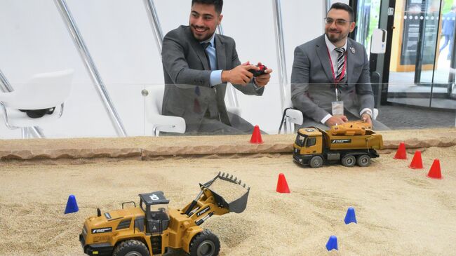 Работа форума ПМЭФ-2025 Работа форума ПМЭФ-2025