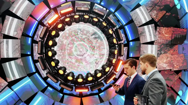 Работа форума ПМЭФ-2025 Работа форума ПМЭФ-2025