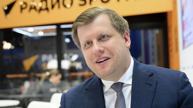 Министр правительства Москвы, руководитель Департамента инвестиционной и промышленной политики города Москвы Анатолий Гарбузов на ПМЭФ-2025