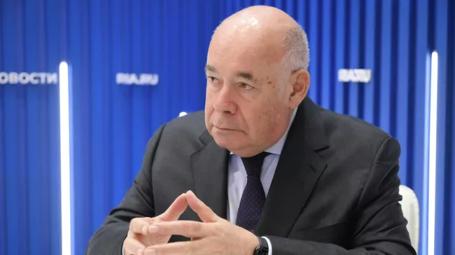 Специальный представитель президента РФ по международному культурному сотрудничеству Михаил Швыдкой на ПМЭФ-2025