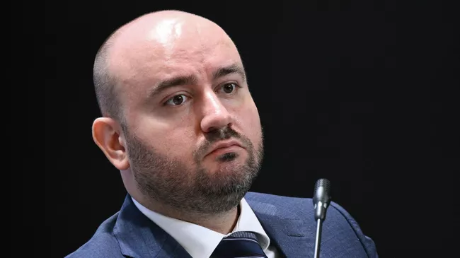 Губернатор Самарской области Вячеслав Федорищев на ПМЭФ-2025