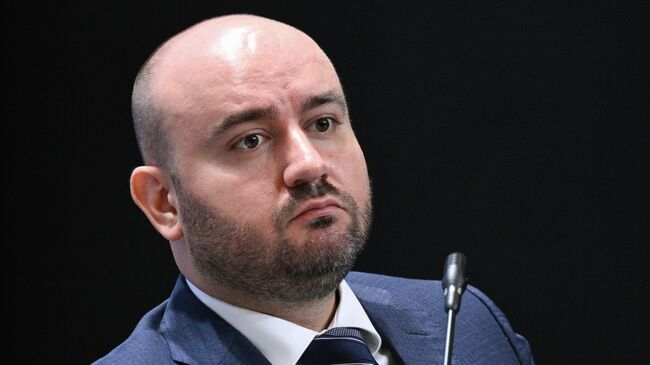 Губернатор Самарской области Вячеслав Федорищев на ПМЭФ-2025