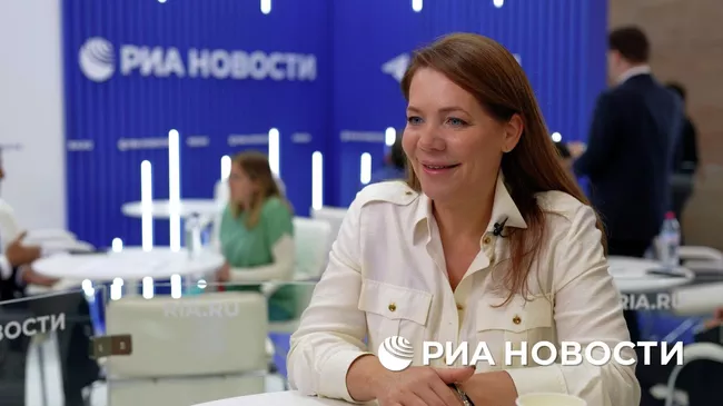 Интервью заместителя мэра Москвы Анастасии Раковой в рамках ПМЭФ. Полная версия