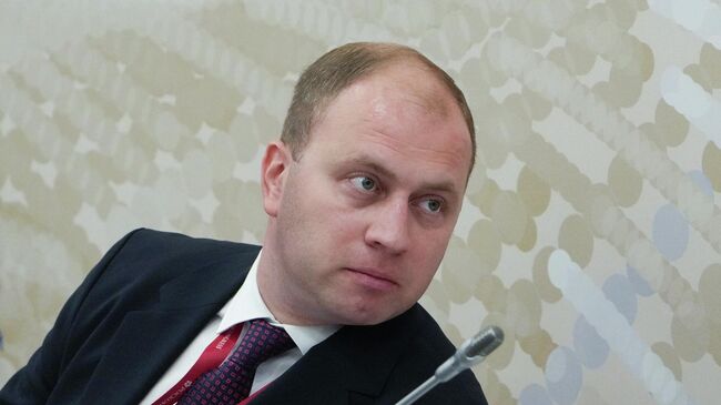 Роман Чекушов