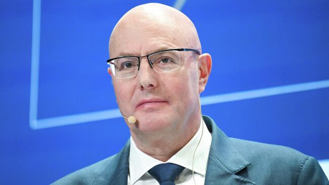 Дмитрий Чернышенко на ПМЭФ-2025