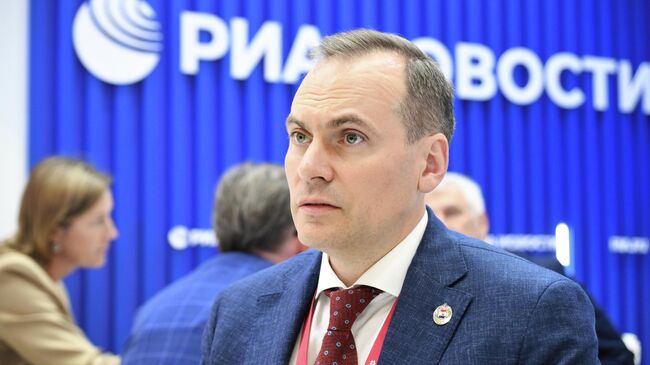 Артем Здунов на ПМЭФ-2025