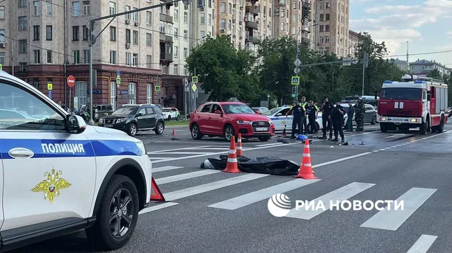 ДТП на Комсомольском проспекте в Москве