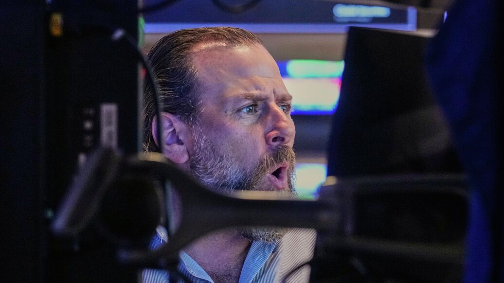 Впервые за полвека: доллару готовы подписать приговор