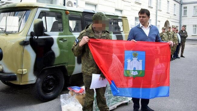 Губернатор Орловской области Андрей Клычков принял участие в отправке гуманитарной помощи бойцам спецоперации