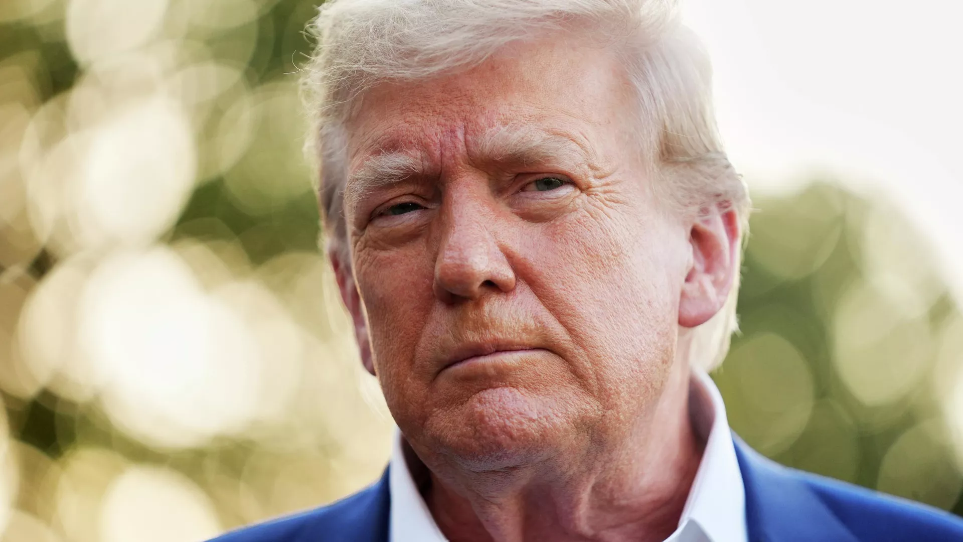 Президент США Дональд Трамп перед отправлением на саммит НАТО в Гааге - РИА Новости, 1920, 28.06.2025