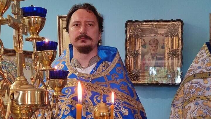 Мобилизованному священнику УПЦ угрожают арестом