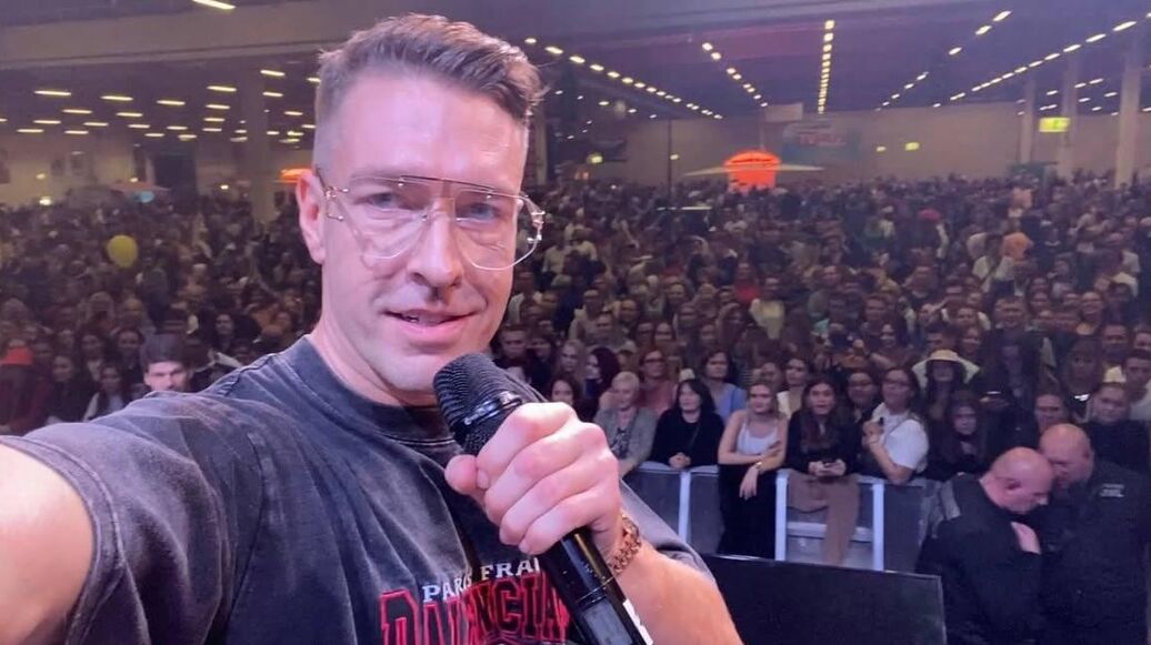 Суд в Москве дал ход иску об ограничении родительских прав блогера Лесли