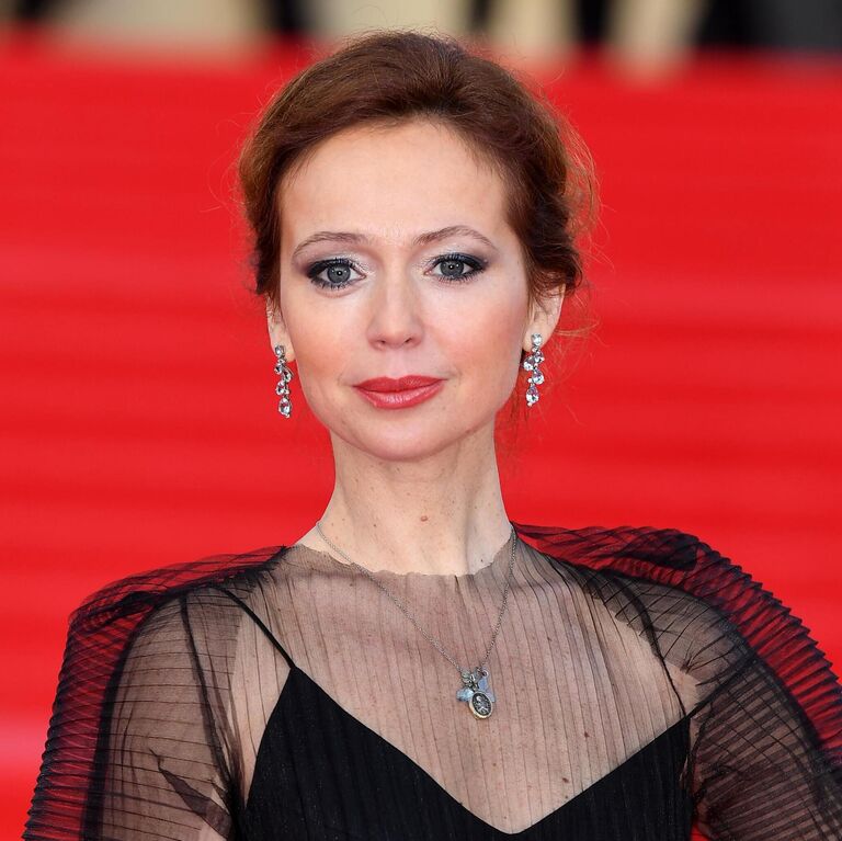 Келушілерден ресейлік жеке үйдегі бейне