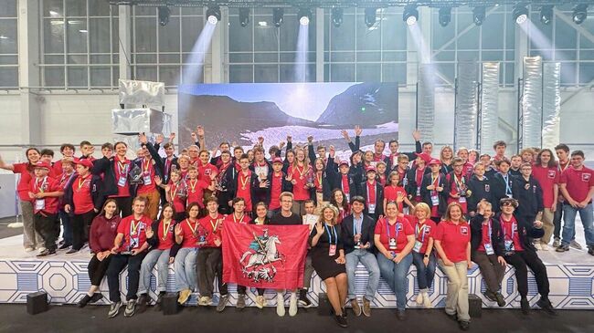 Московские школьники на Российской робототехнической олимпиаде Московские школьники на Российской робототехнической олимпиаде