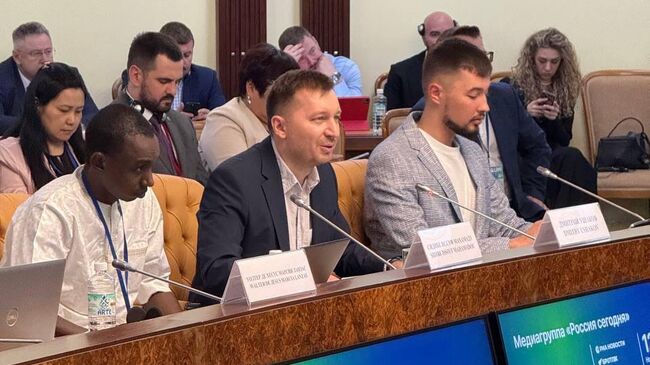 Исполнительный директор медиагруппы Дмитрий Ушаков на XVI Международном IT Форуме с участием стран БРИКС и ШОС в Ханты-Мансийске