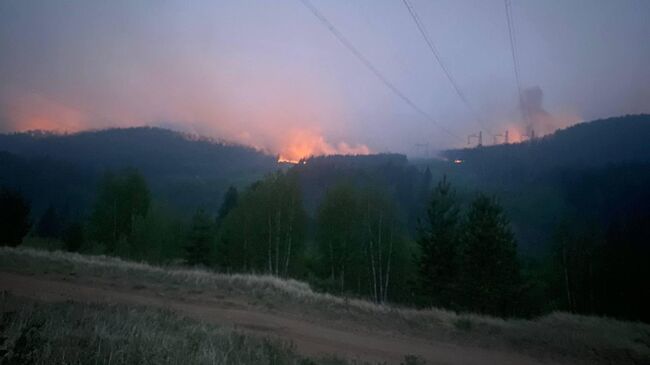 Лесной пожар возле села Зыково в Забайкалье