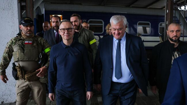 Президент Польши Анджей Дуда и глава МИД Украины Андрей Сибига  в Киеве
