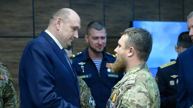 Врио губернатора Оренбургской области Евгений Солнцев провел встречу с финалистами программы Герои Оренбуржья