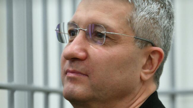 Тимур Иванов во время оглашения приговора в суде