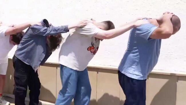 Задержанные в Баку россияне