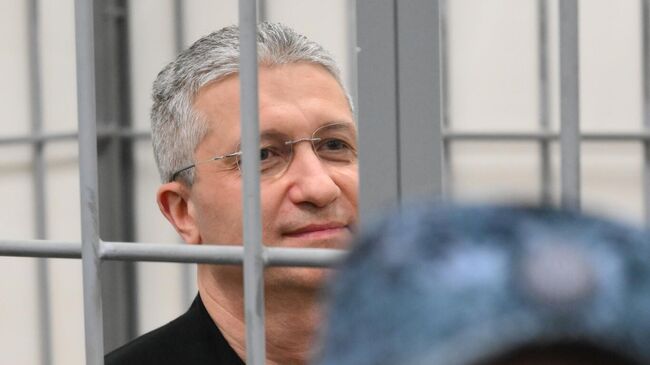 Тимур Иванов во время оглашения приговора в суде