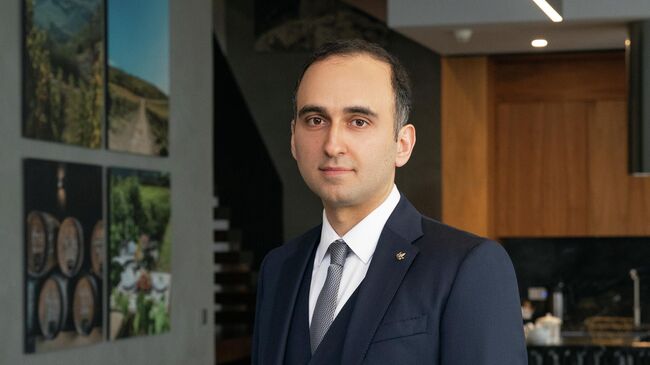 Генеральный директор круглогодичного курорта Крыма Мрия, модератор и спикер всероссийского форума Здравница – 2025 в Москве Самвел Саруханян