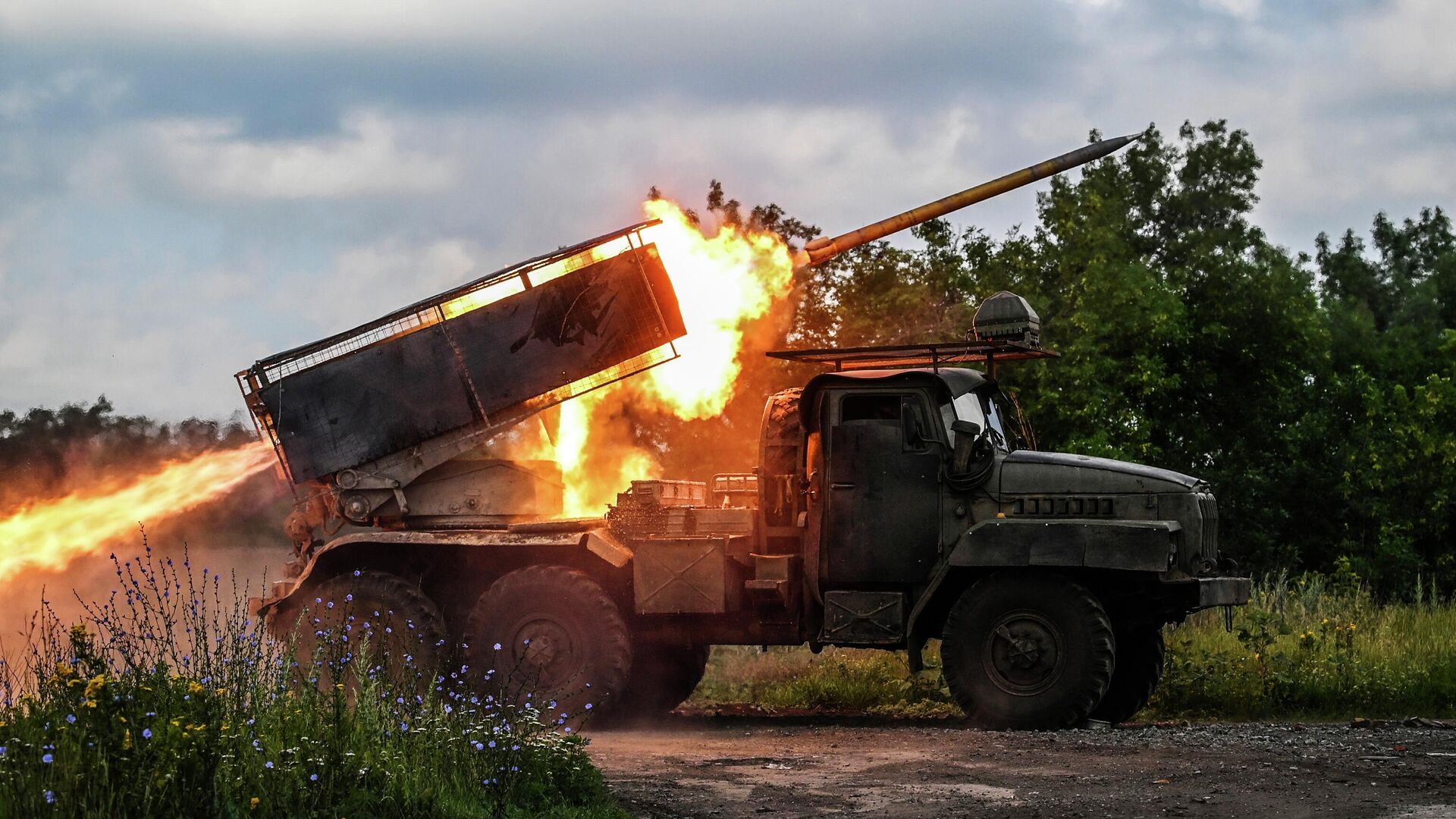 Боевая работа расчета РСЗО Град
