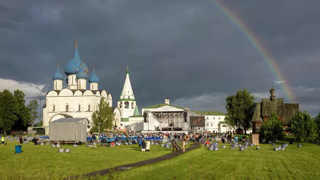 На Летнем фестивале Дениса Мацуева в Суздале