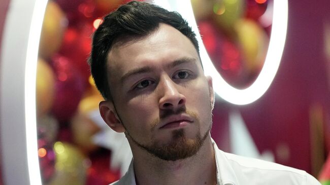 Фигурист Дмитрий Алиев