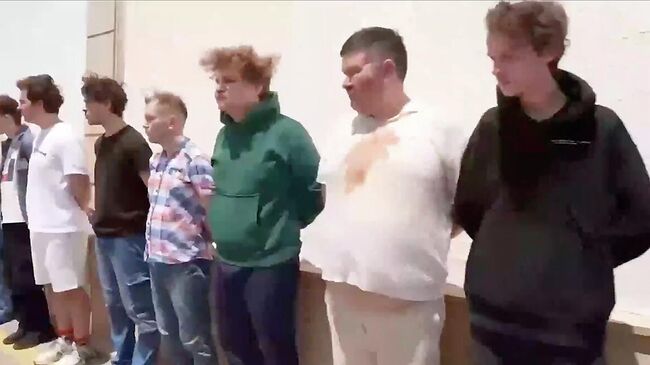 Задержанные в Баку россияне