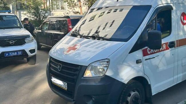 Машины экстренных служб на месте нападения на ребенка в Сергиевом Посаде