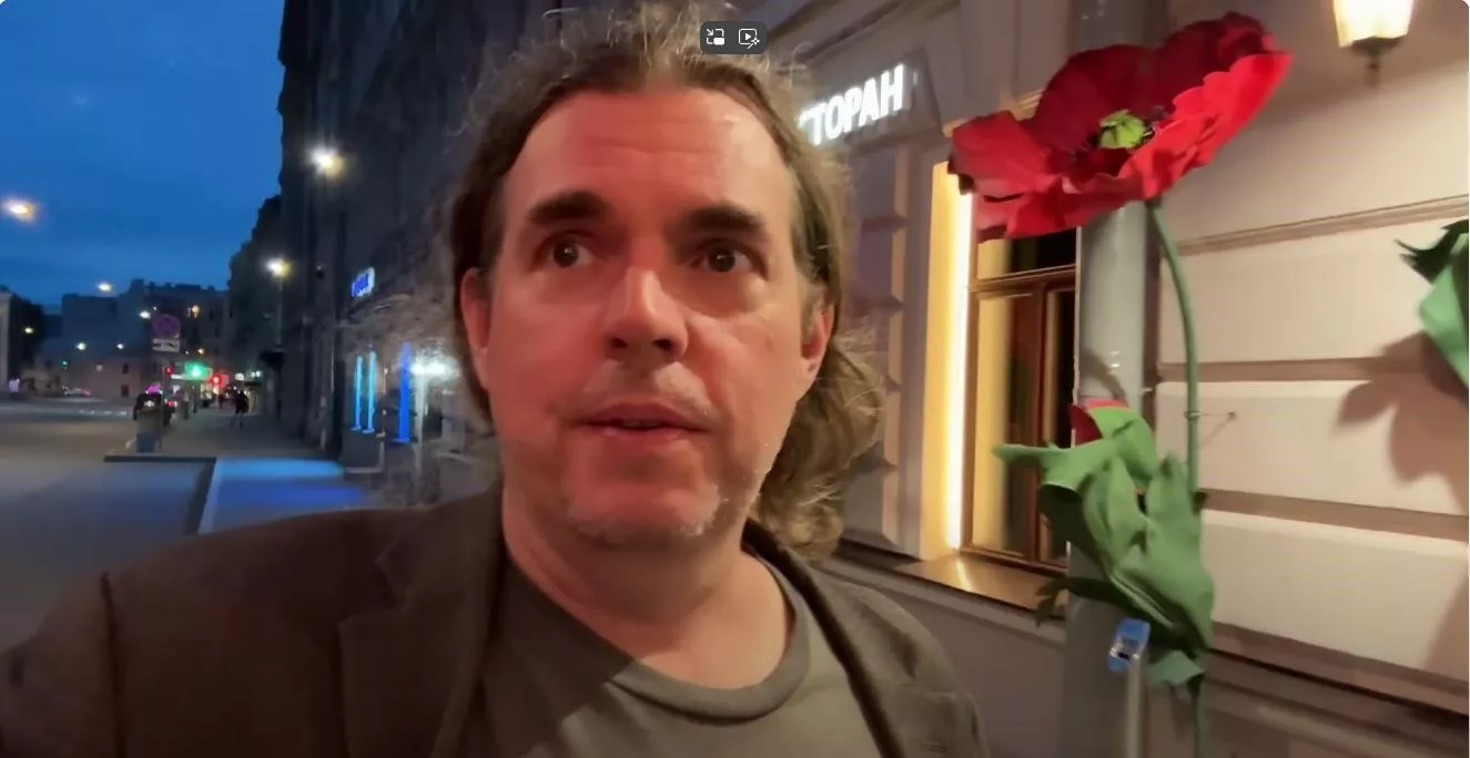 Американский блогер Джозеф Стивен Роуз  Американский блогер Джозеф Стивен Роуз  - РИА Новости, 1920, 06.07.2025