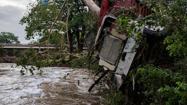Последствия наводнения в штате Техас Последствия наводнения в штате Техас