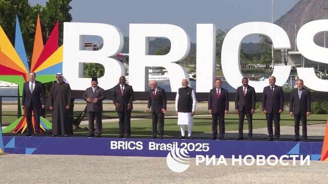 Лавров на церемонии фотографирования глав делегаций на саммите БРИКС