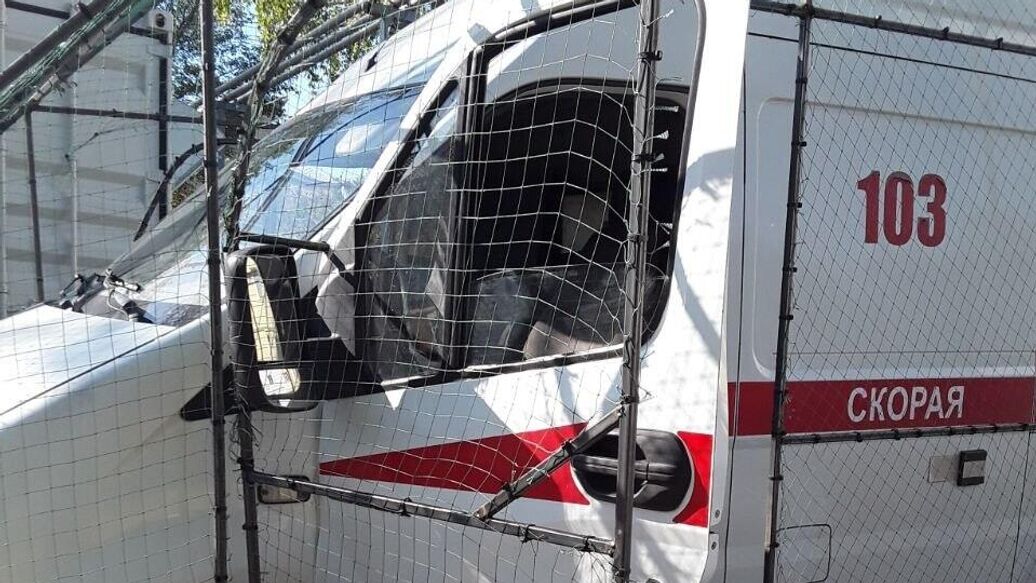 Украинский беспилотник атаковал жилой дом в Курске, погибла женщина