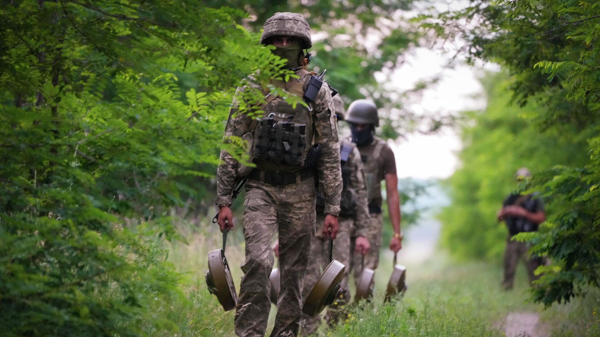 Украинские военные Украинские военные - РИА Новости, 1920, 27.10.2025