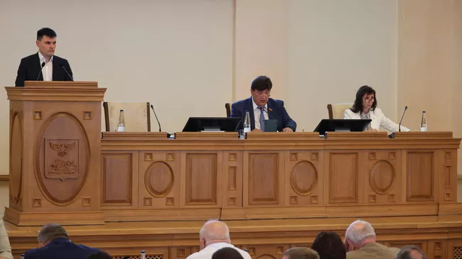 Клепиков: белгородские депутаты обсудили изменения в бюджете региона