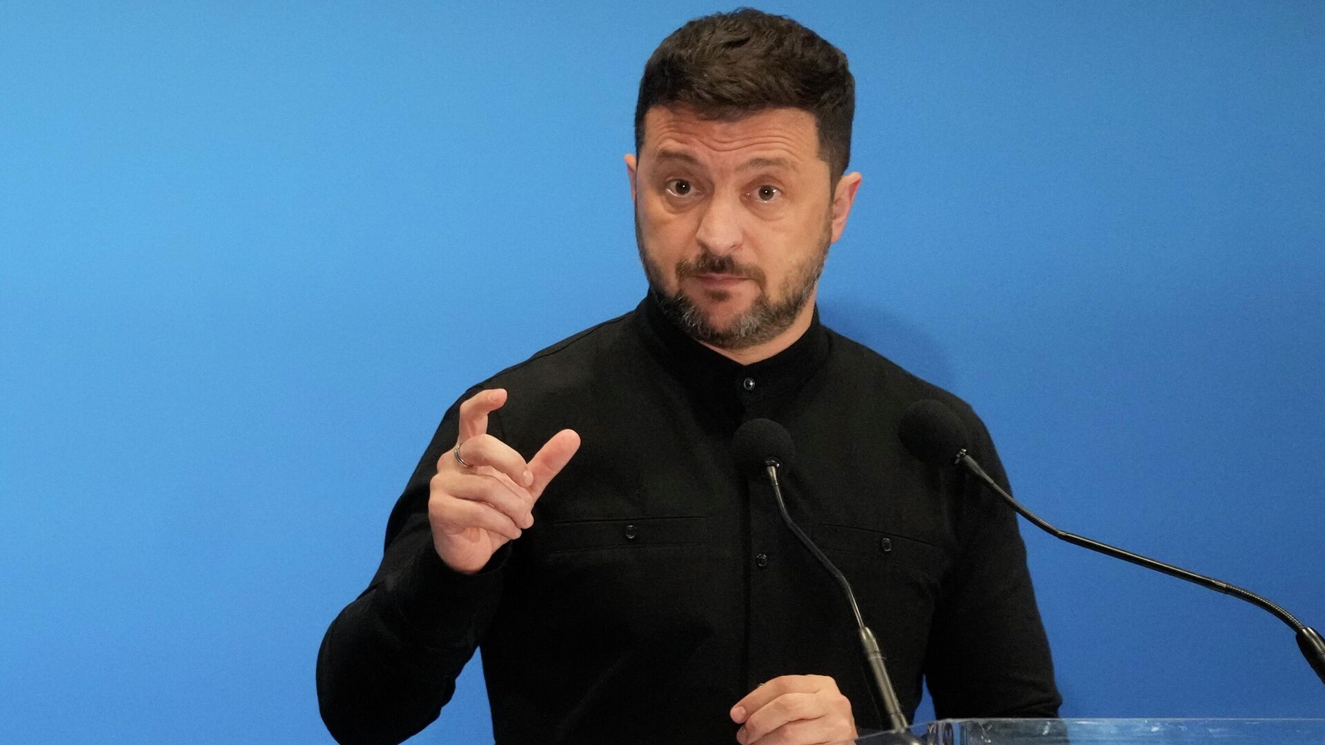 Дубинский назвал требование Зеленского к ЕС о выделении помощи нереалистичным