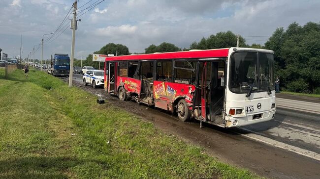 ДТП с автобусом в Омске. 11 июля 2025