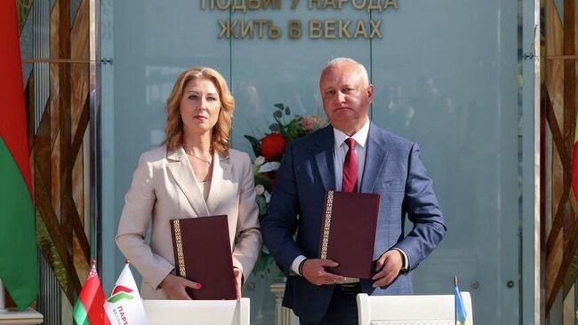 Ольга Чемоданова и Игорь Додон