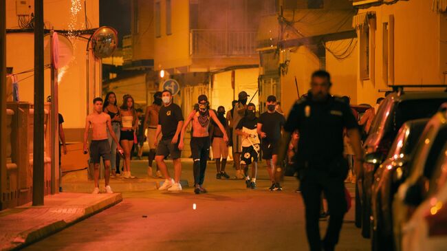 Участники беспорядков в Торре-Пачеко, Испания