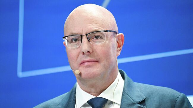 Дмитрий Чернышенко