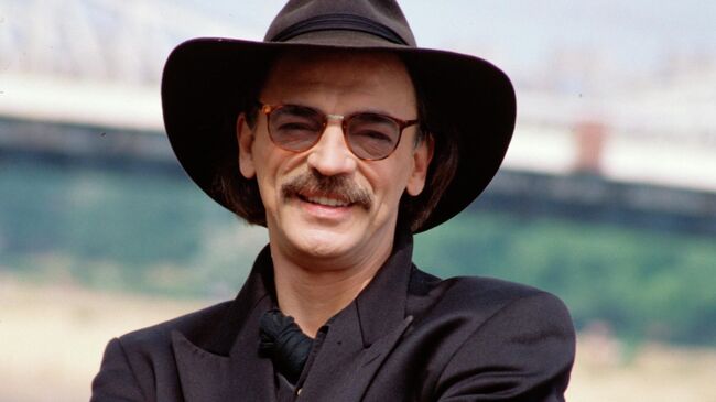 Михаил Боярский