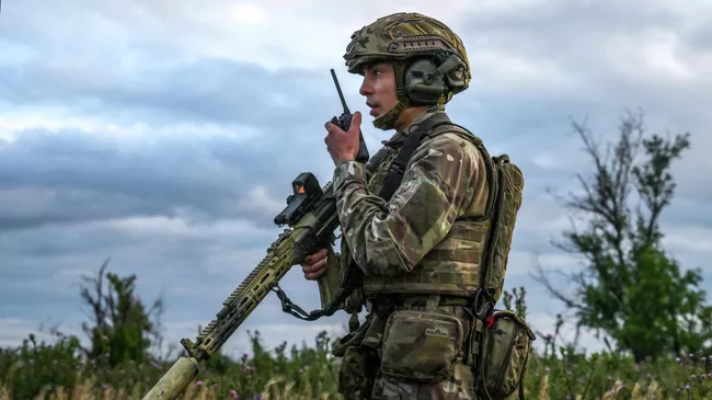 Российский военнослужащий