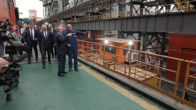 Путин на Магнитогорском металлургическом комбинате