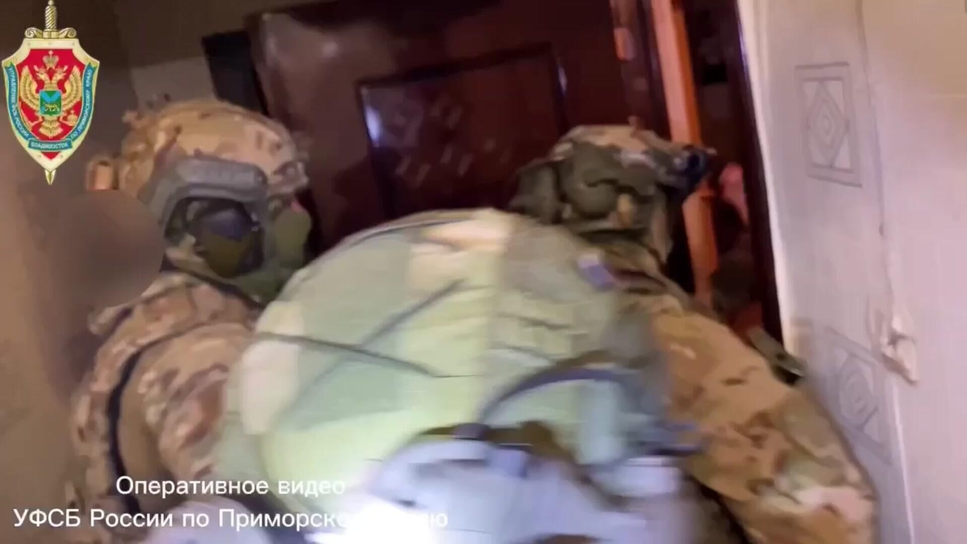 Задержание организаторов незаконной легализации иностранцев в Приморье - РИА Новости, 1920, 17.07.2025