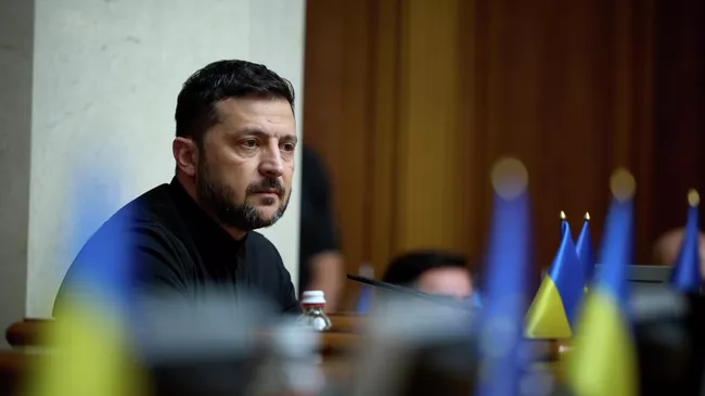 Владимир Зеленский на заседании Верховной рады Украины в Киеве