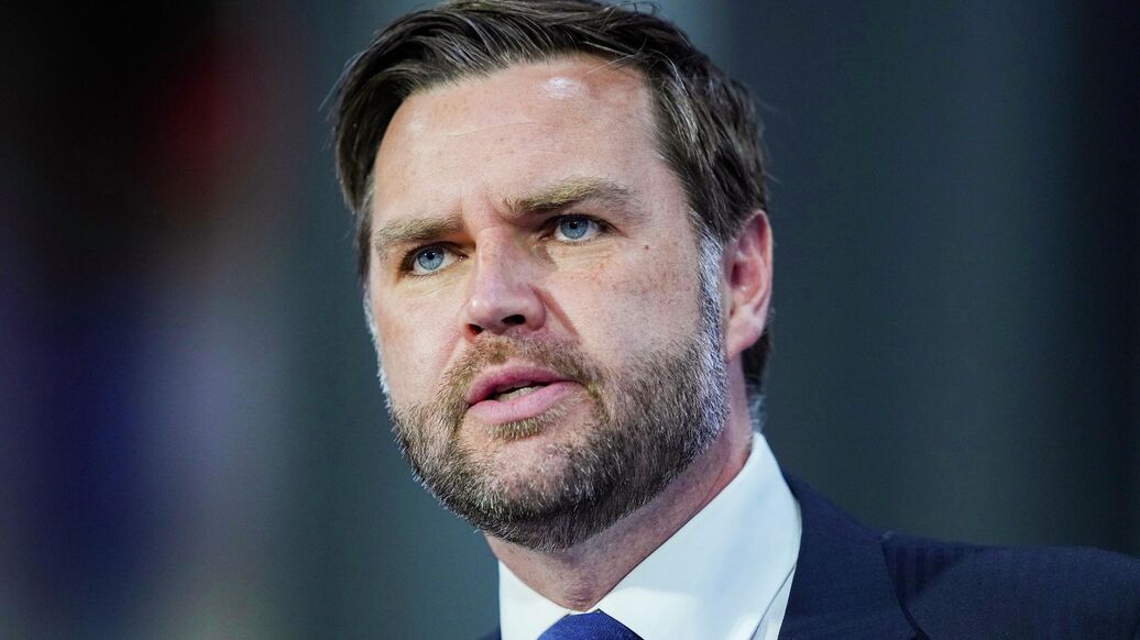 Вэнс отреагировал на сообщения о галстуке шефа Пентагона