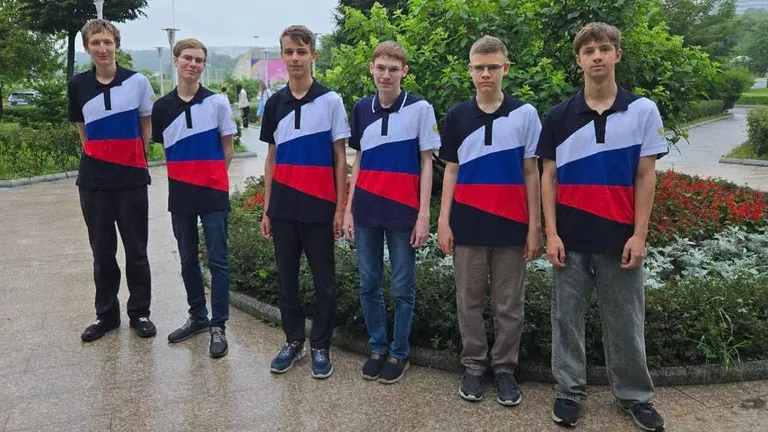 https://cdnn21.img.ria.ru/images/07e9/07/13/2030123699_0:154:1073:758_768x0_80_0_0_117b851461312c67a79b63184ec52d44.jpg.webp