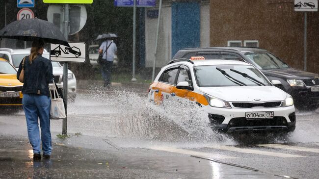 Ливень в Москве